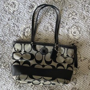 🖤Coach Shoulder Bag🖤